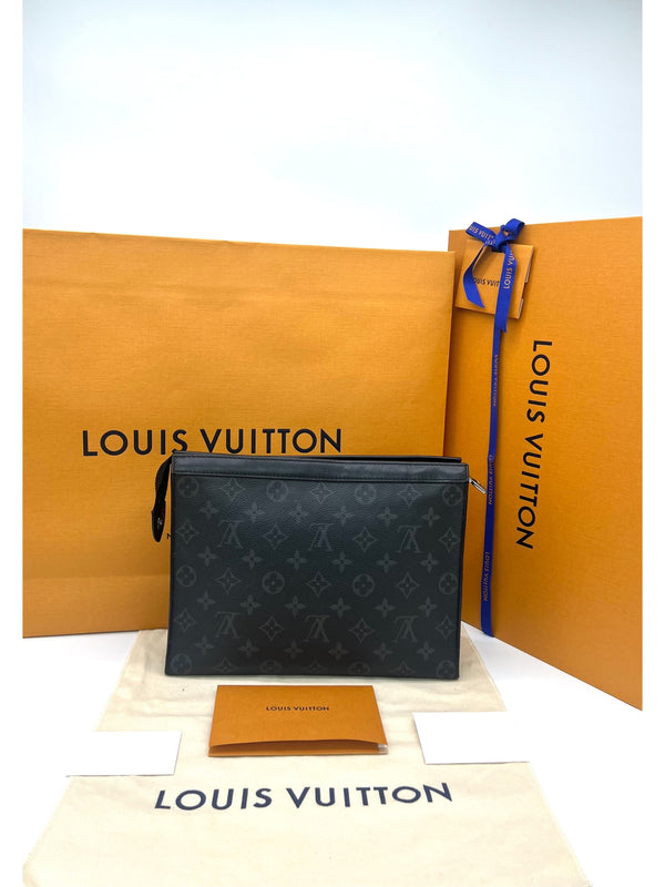 LOUIS VUITTON Pochette Voyage Monogram Eclipse MM Black/Grey - Reeluxs 