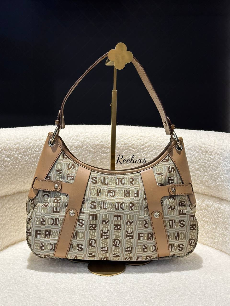 FERRAGAMO Logo - Print Canvas Shoulder Bag