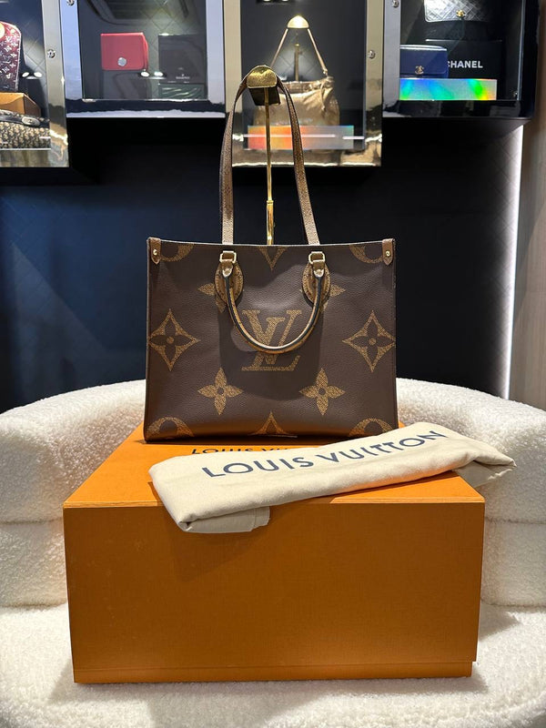 LOUIS VUITTON  OTG On The Go MM in Reverse Monogram Canvas and GHW