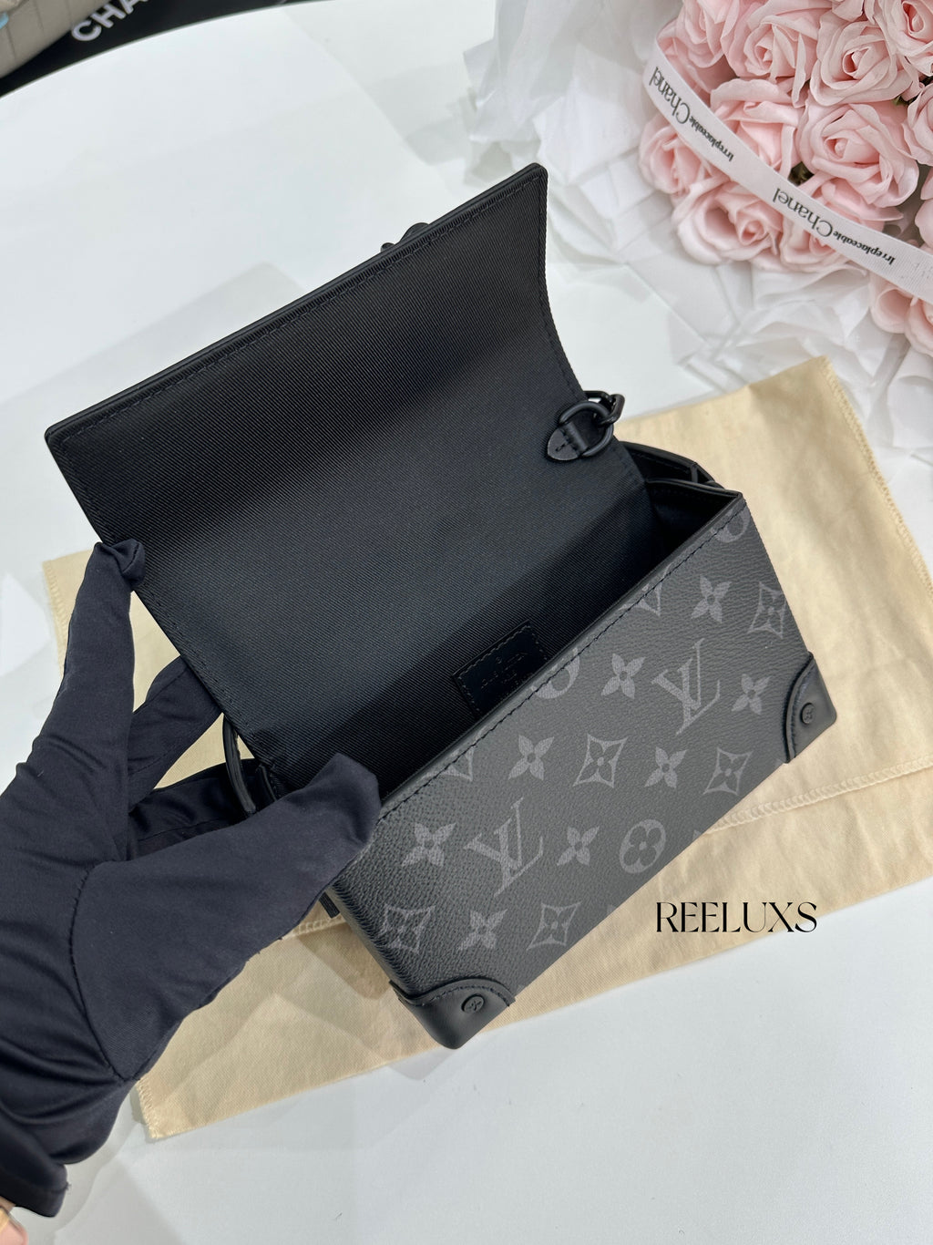 LOUIS VUITTON LV  Steamer Wearable Wallet