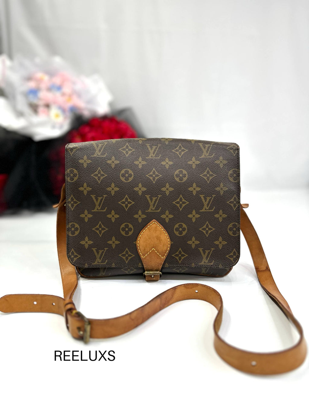 LOUIS VUITTON Cartouchiere MM Shoulder Bag