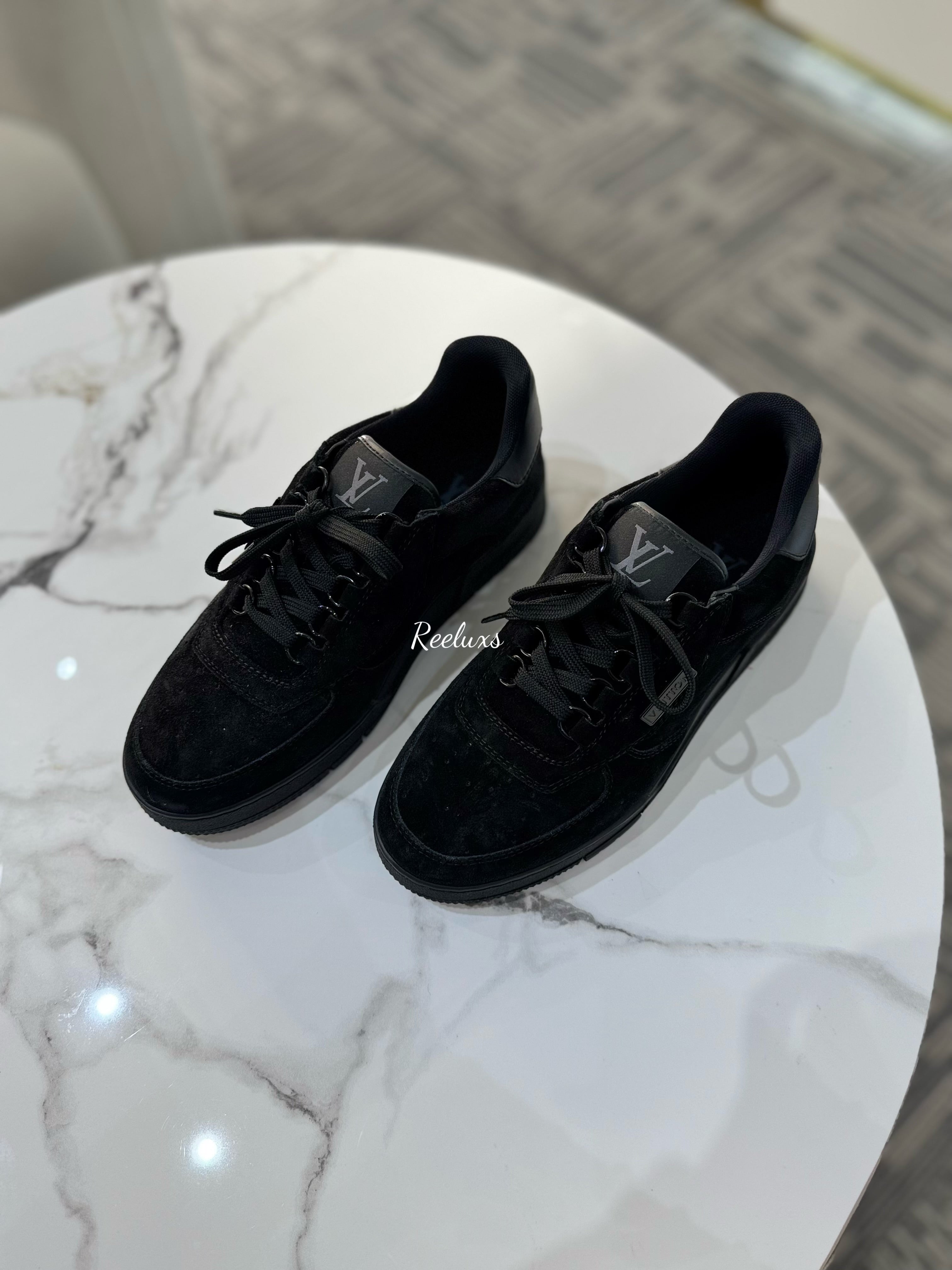 LOUIS VUITTON LV Low Trainer Shoes Size 5