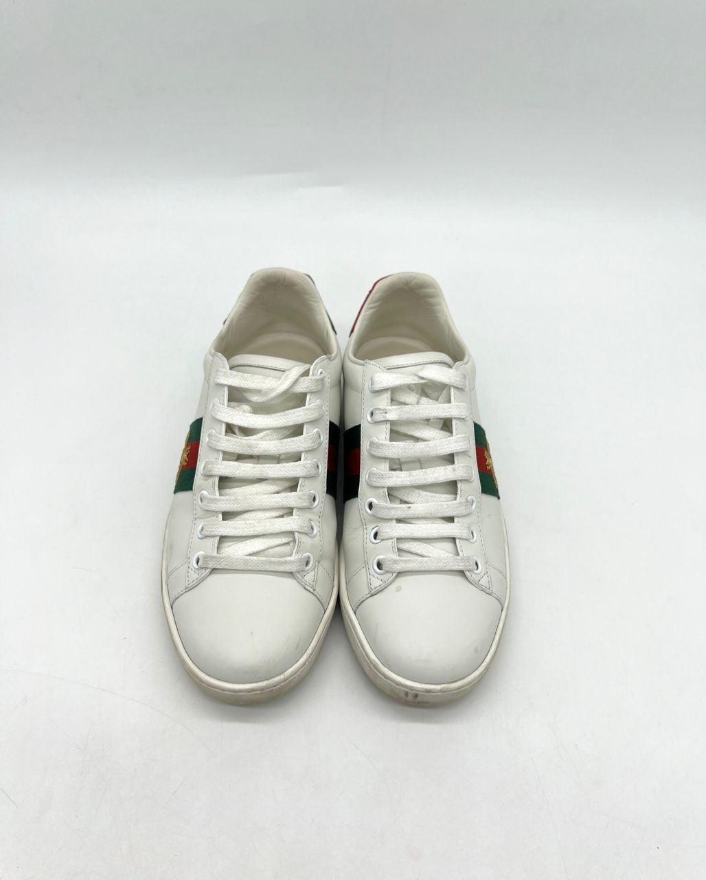 GUCCI Calfskin Ayers Bee Embroidered Ace Sneakers White &amp; Red Shoes For Unisex - Reeluxs 