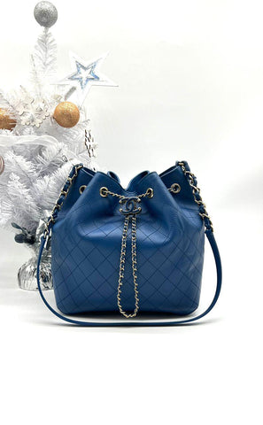 CHANEL Calfskin Shoulder Bag - Reeluxs 