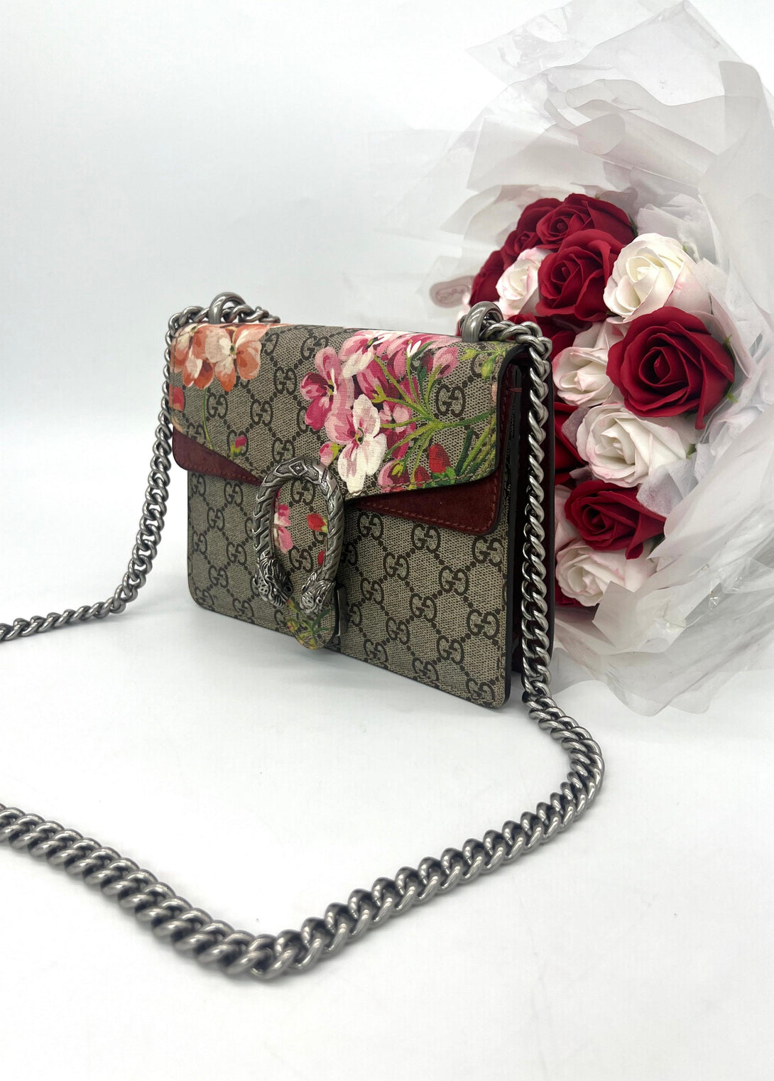 GUCCI Beige GG Supreme Blooms Canvas and Suede Medium Dionysus Shoulder Bag - Reeluxs 