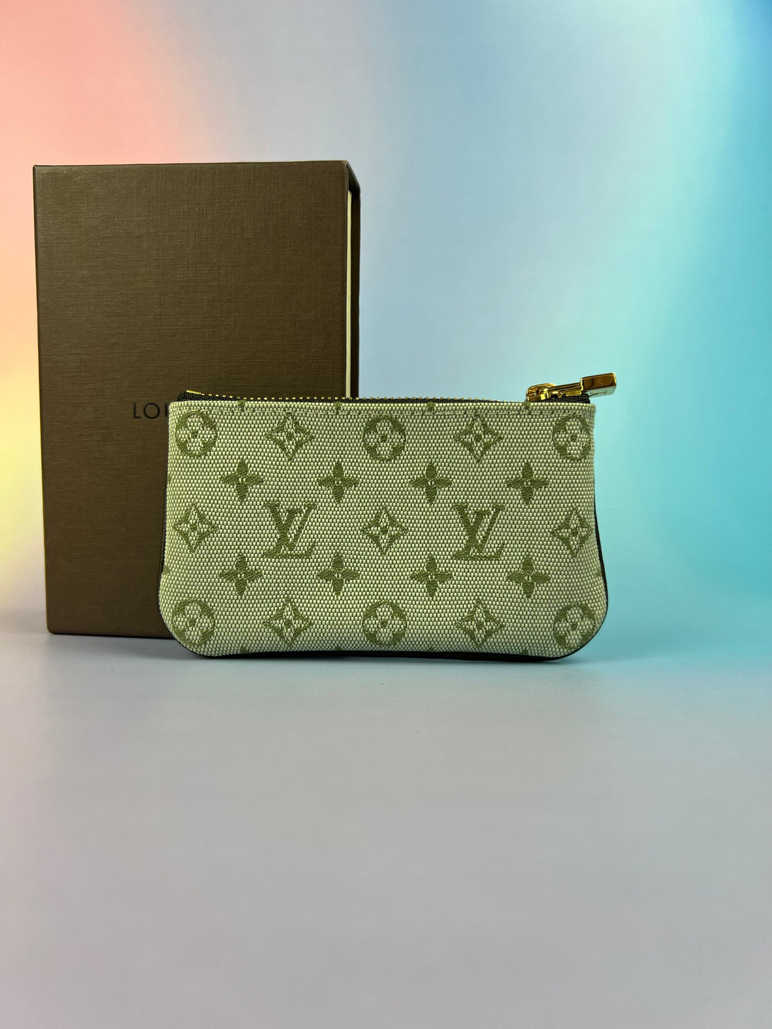 LOUIS VUITTON Mahina Key Pouch For Lady - Reeluxs 