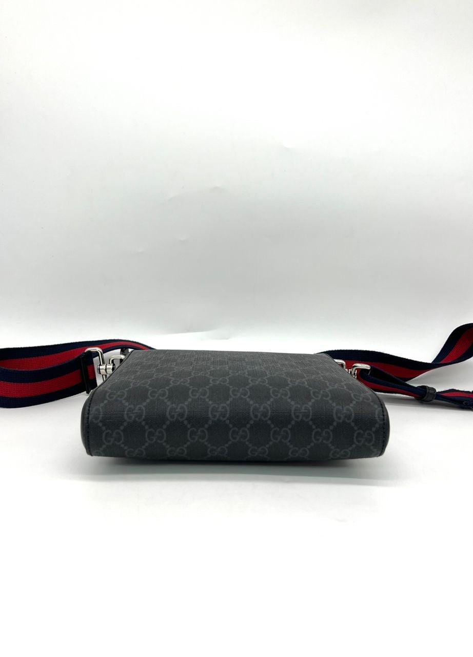 GUCCI Black Mini Supreme Small Messenger Bag - Reeluxs 