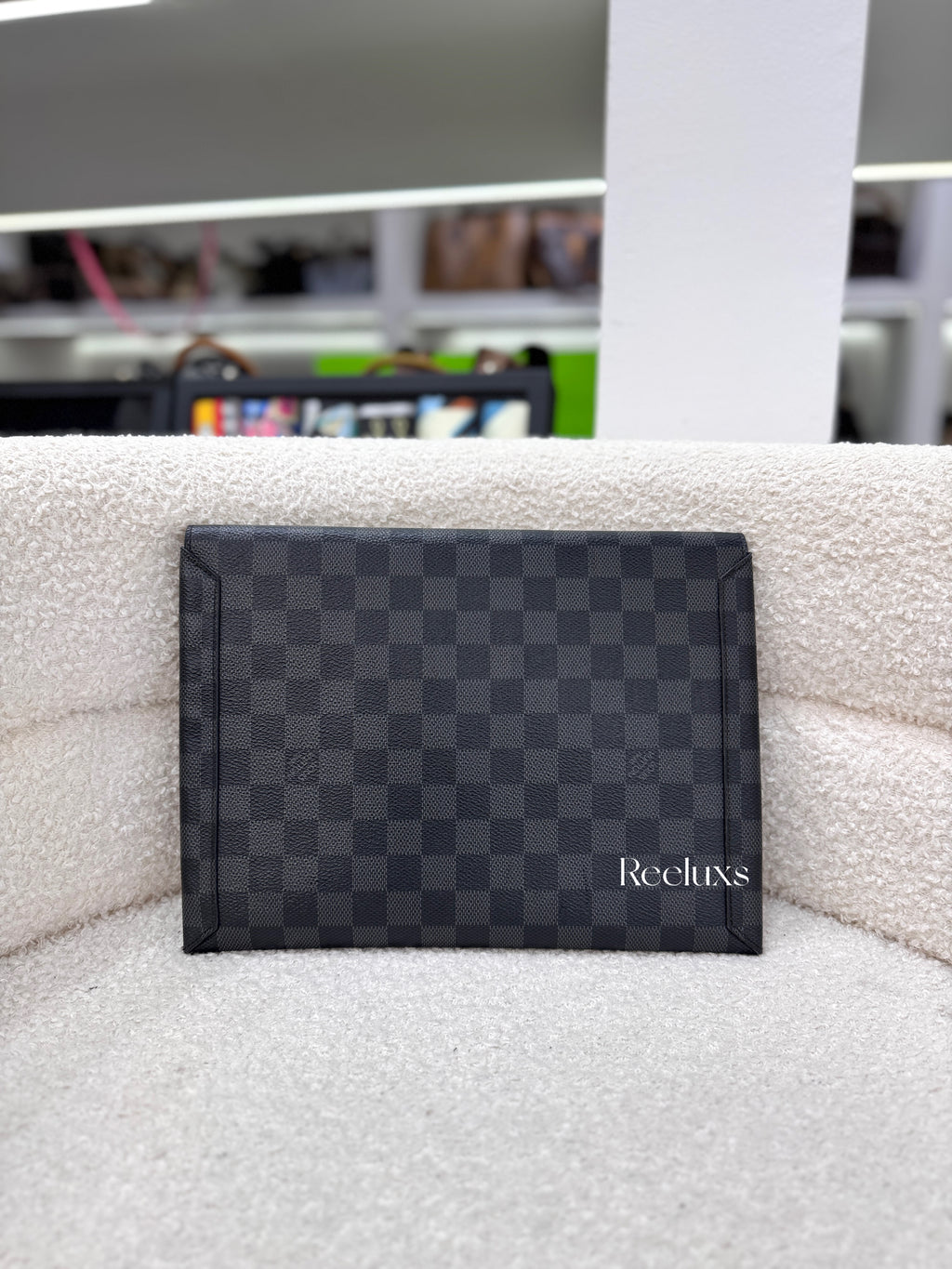 LOUIS VUITTON Damier Graphite Canvas Alpha Pochette GM Clutch