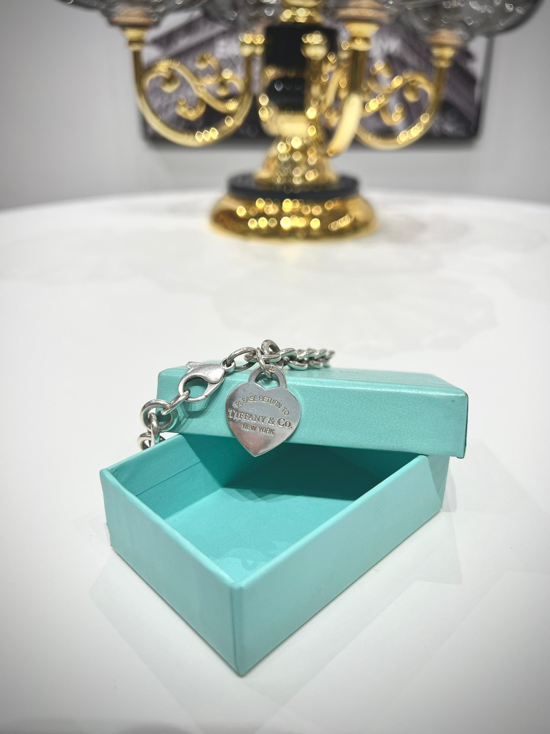 Tiffany & Co. Return to Tiffany Heart Charm Bracelet in Sterling Silver with Blue Box - Reeluxs 