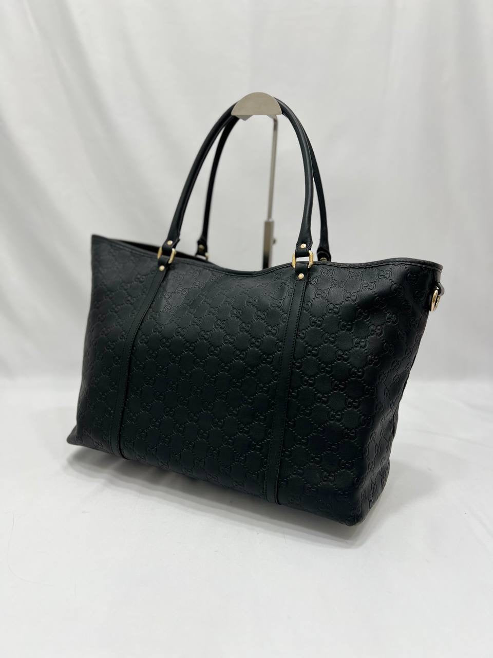 GUCCI Guccissima Leather Shopping Tote Black