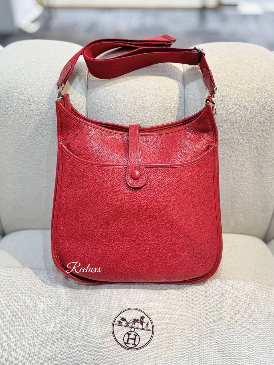 HERMES Evelyne 29 In  Red  Palladium Hardware Shoulder Bag
