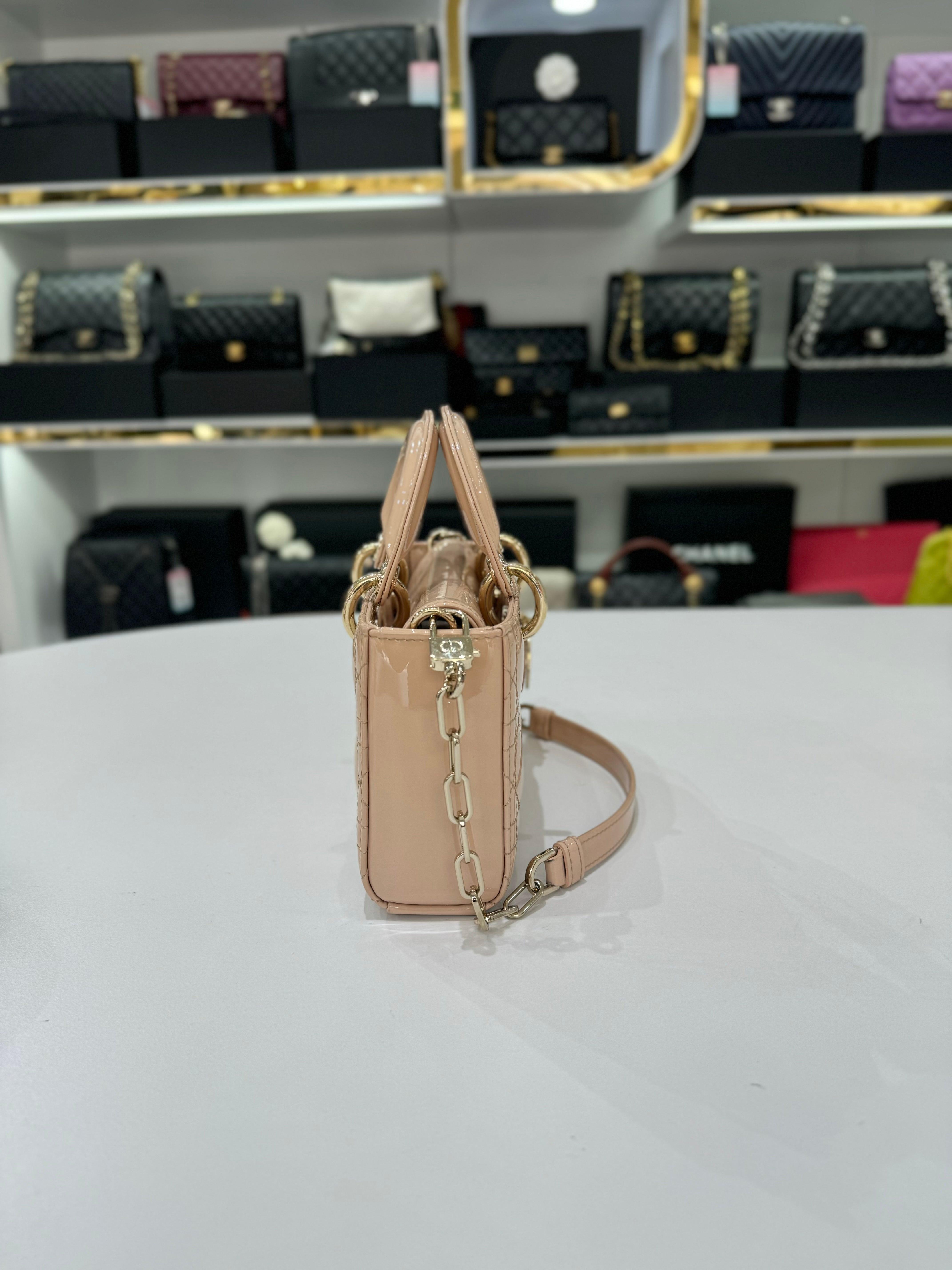 DIOR &nbsp;Small Lady D-Joy Biscuit Cannage Lambskin Bag - Reeluxs 