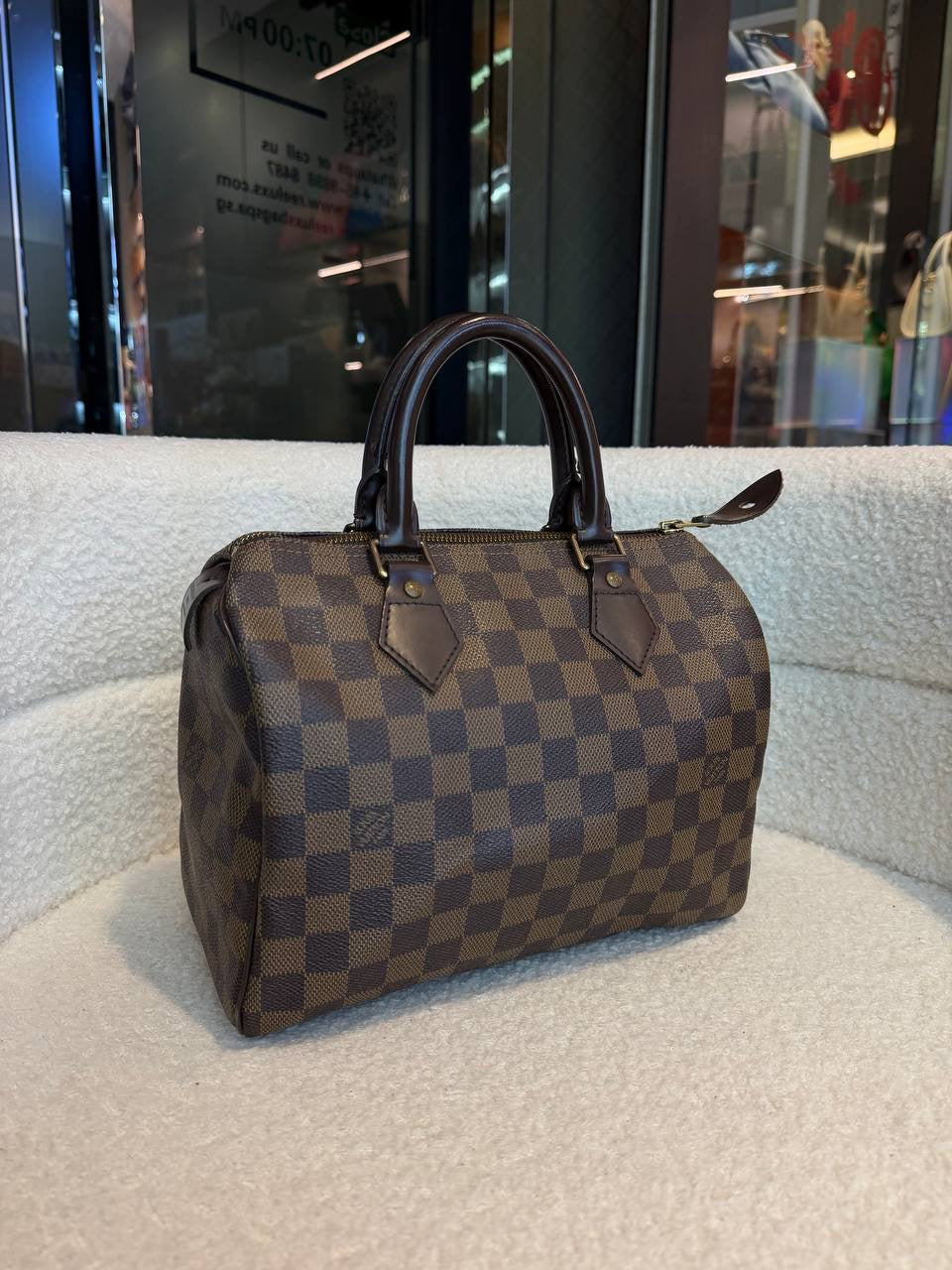 Louis Vuitton Speedy 25 Damier Ebene