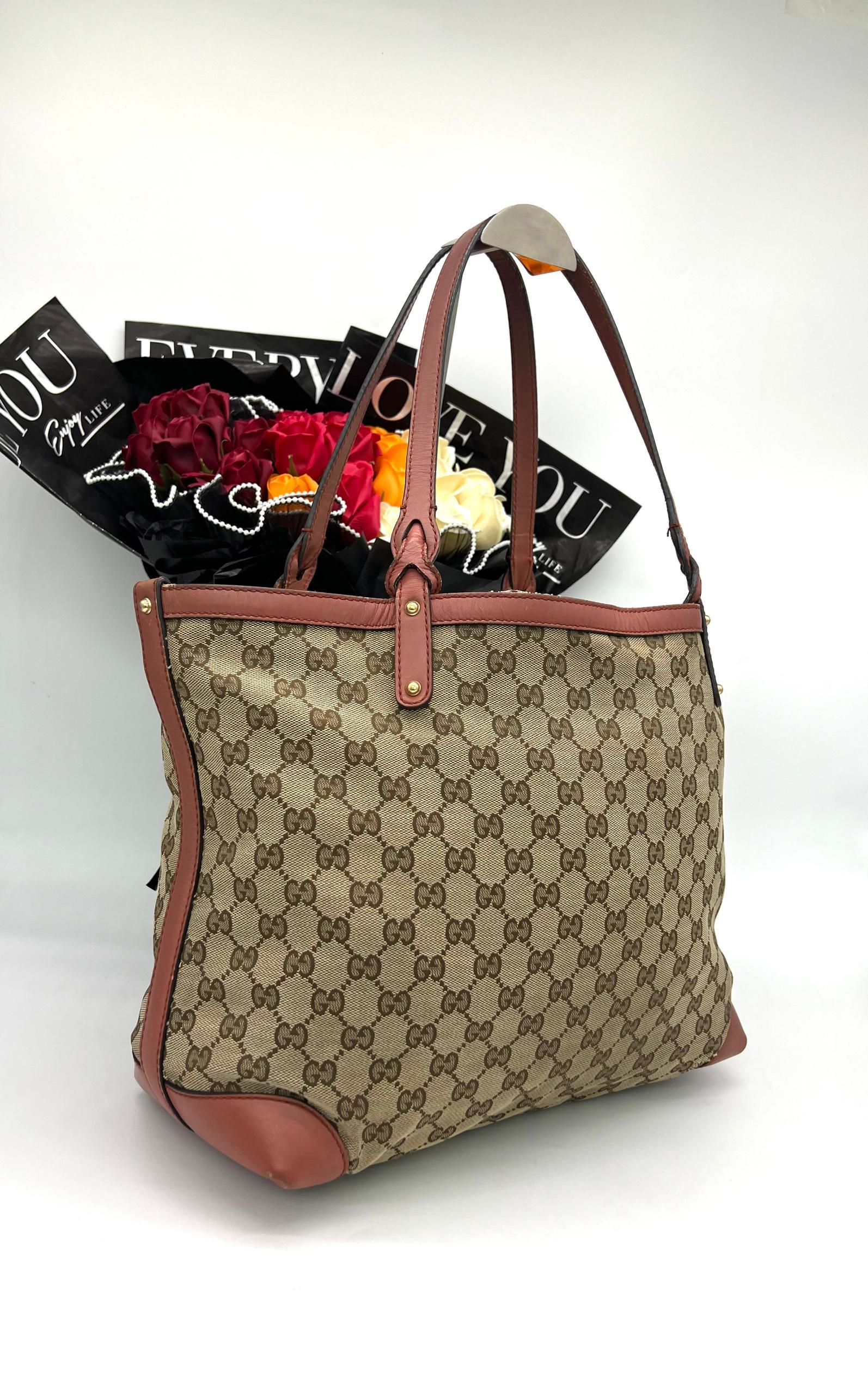 GUCCI GG Canvas Tote Bag - Reeluxs 