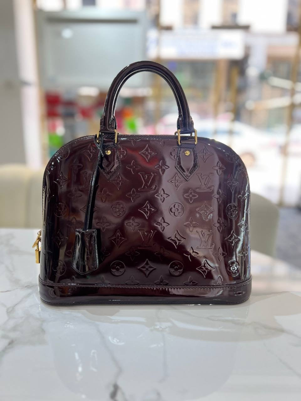 LOUIS VUITTON LV Vernis Alma Bag PM Handbag
