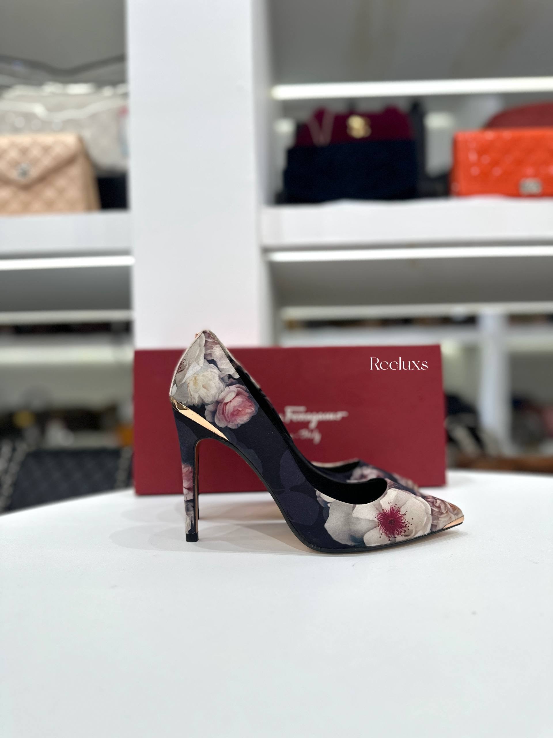 TED BAKER Kawaap Chelsea Floral Printed Court Heeled Shoes