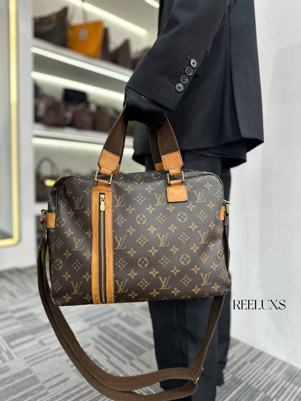 LOUIS VUITTON LV Sac Bosphore Briefcase Monogram Slingbag