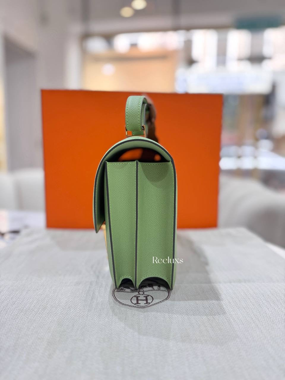 HERMES Constance 23 Vert Criquet Epsom