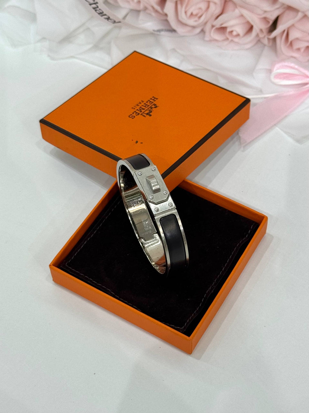 HERMES Palladium Plated Matte Black Enamel Kelly Bracelet