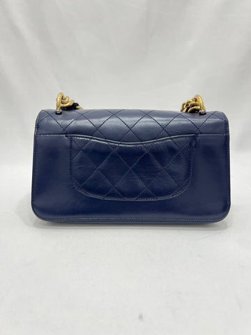 CHANEL Navy Blue Quilted Leather Cosmopolite Straight Line Flap