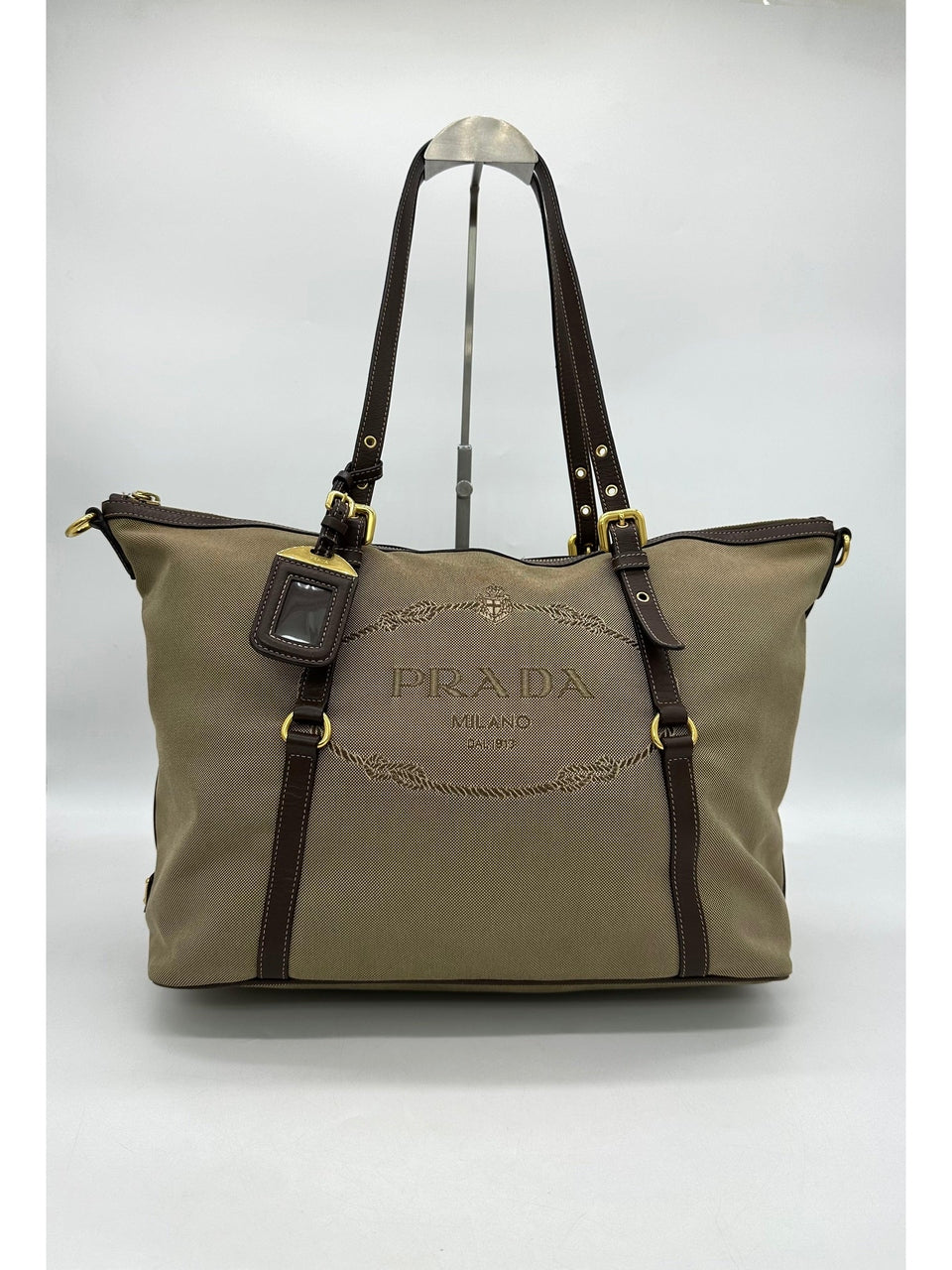 PRADA Shoulder Bag - Reeluxs 