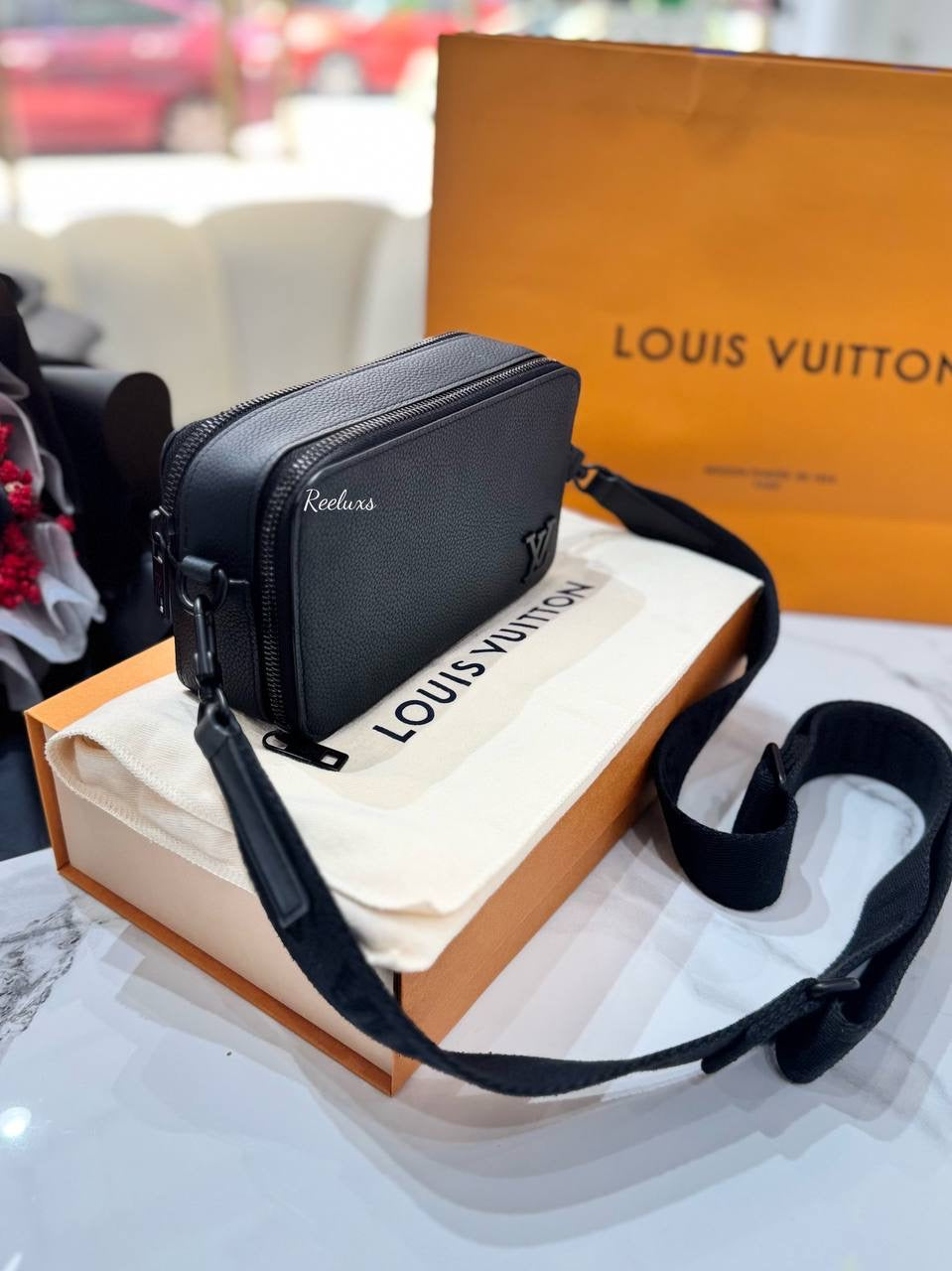 FULL SET LOUIS VUITTON LV Alpha Wearable Wallet Black Crossbody
