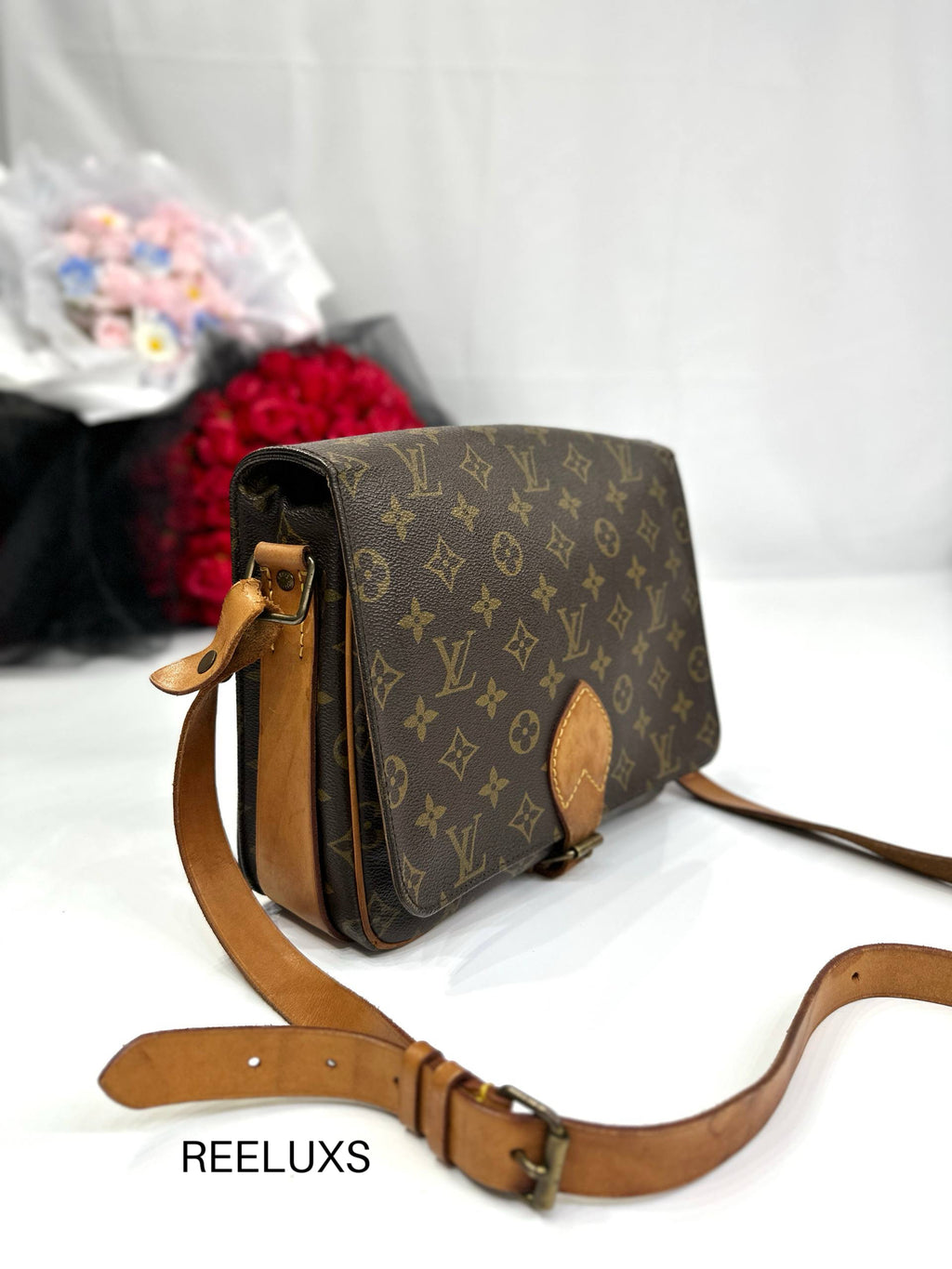 LOUIS VUITTON Cartouchiere MM Shoulder Bag