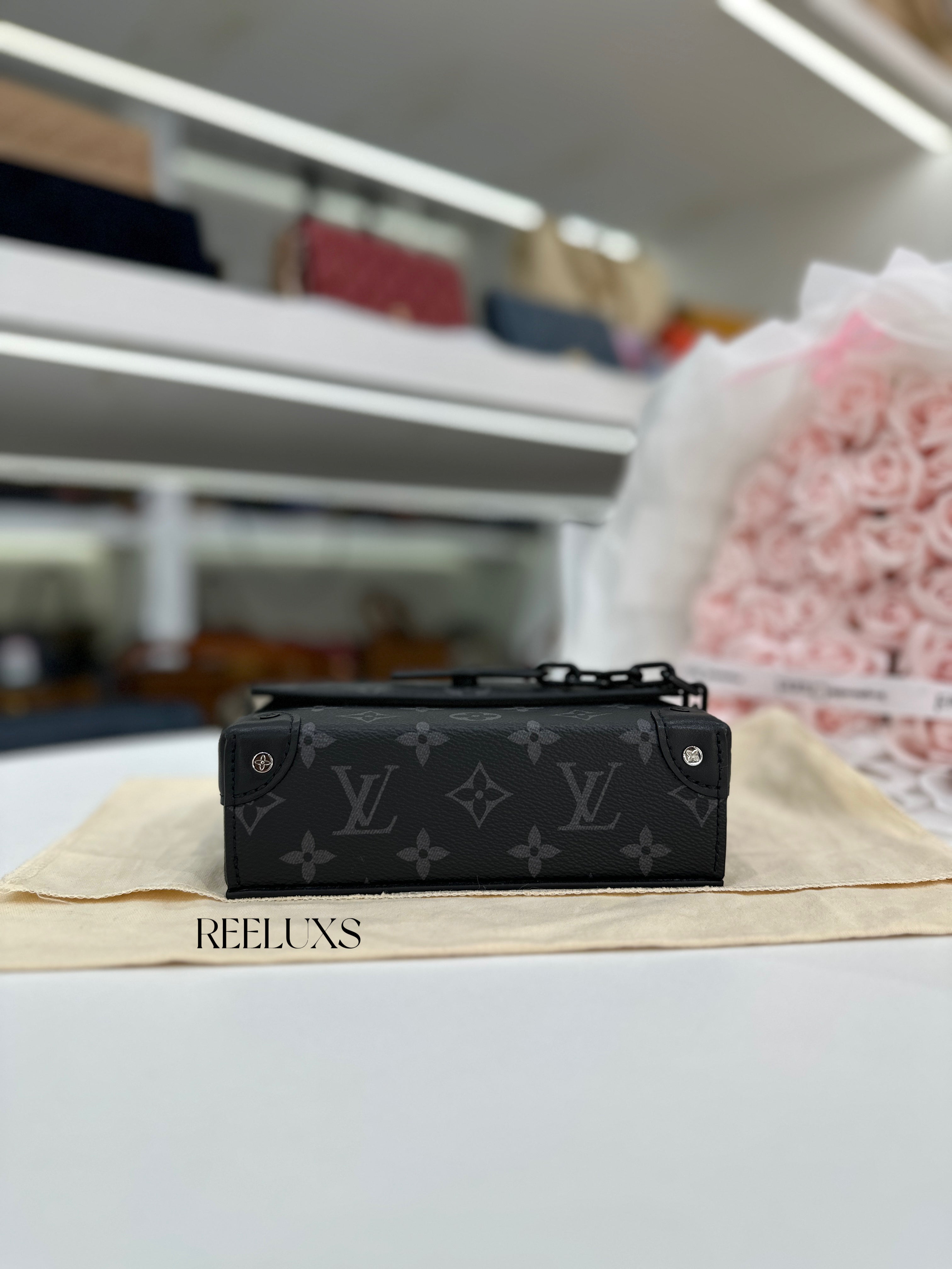 LOUIS VUITTON LV  Steamer Wearable Wallet