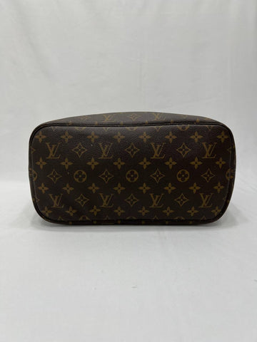 LOUIS VUITTON LV Monogram Neverfull MM Tote Handbag