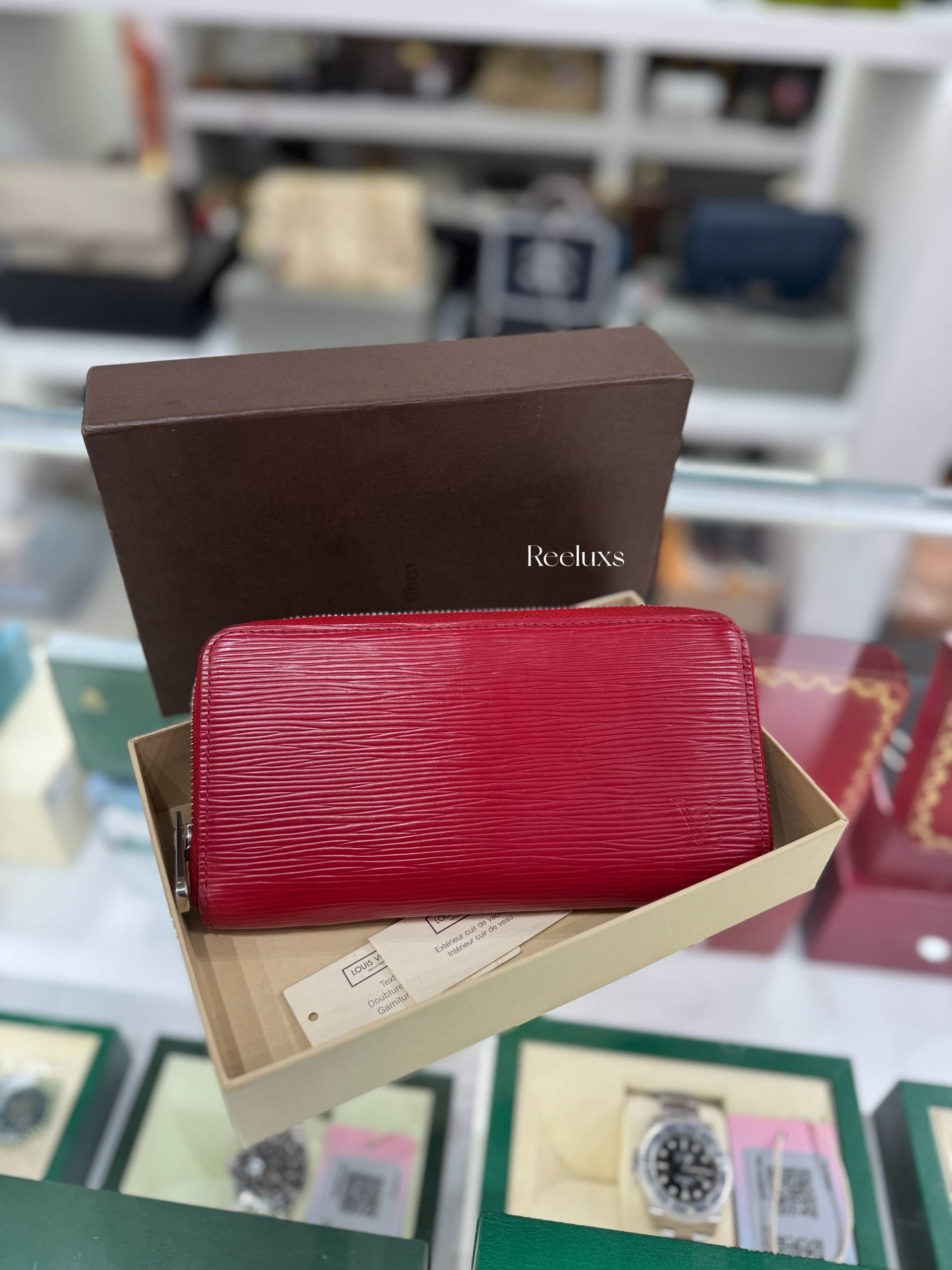 LOUIS VUITTON Epi Zippy Long Wallet