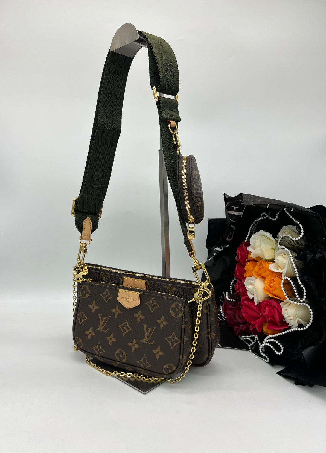 LOUIS VUITTON Multi Pochette Accessoires Shoulder Bag - Reeluxs 