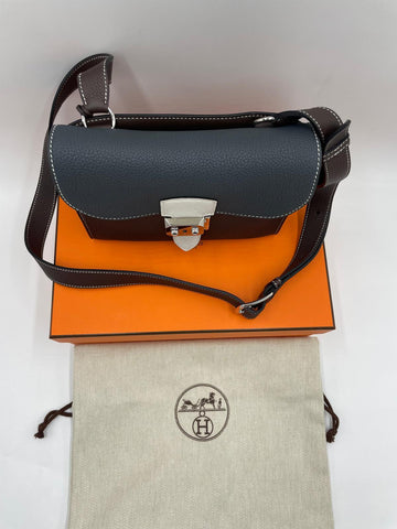 Hermes Sac a depeches 21 colorblock bag in Togo calfskin with Palladium plated - Reeluxs 