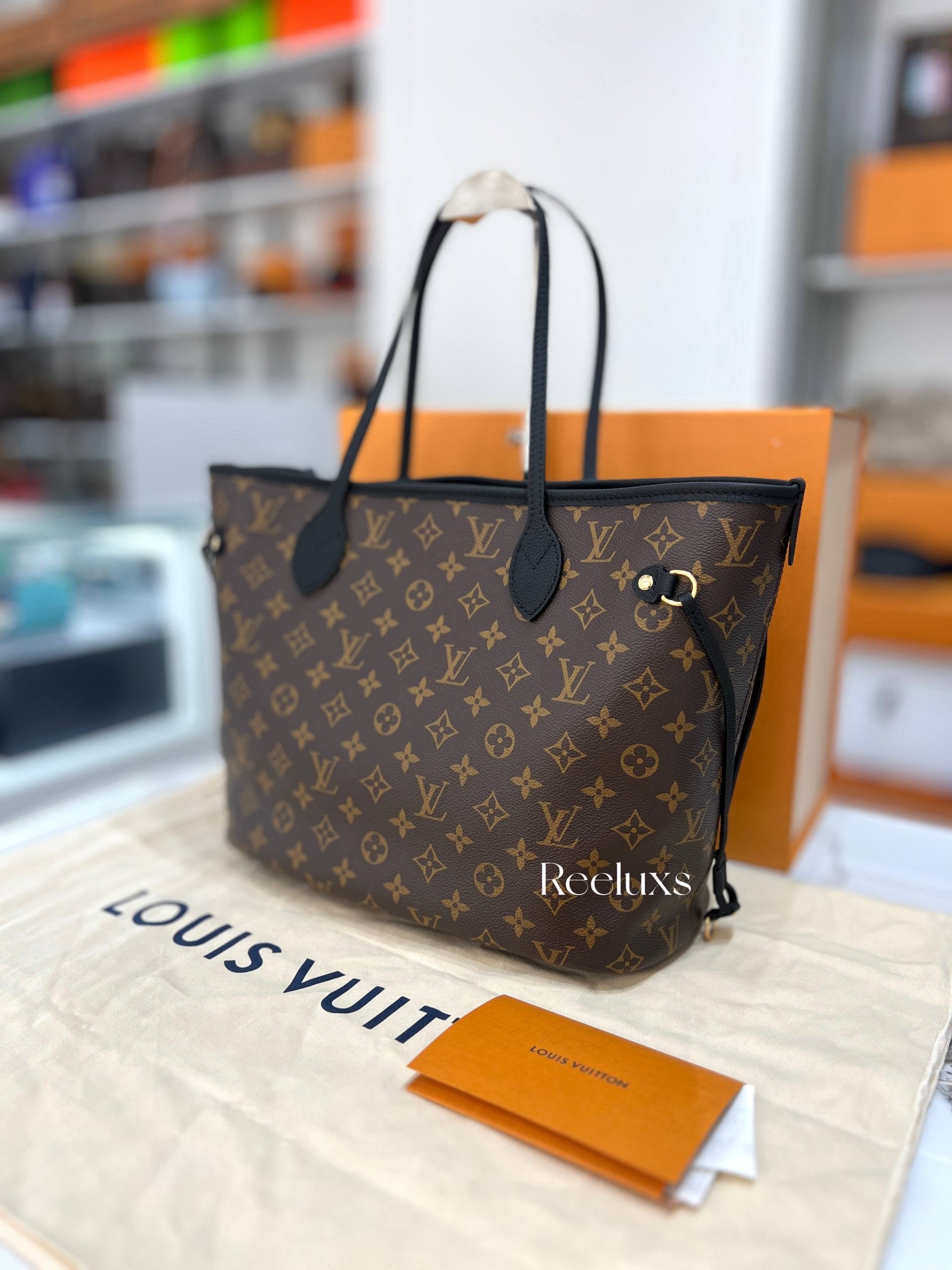 Full Set LOUIS VUITTON Brown and Black Reversible MM Tote Bag