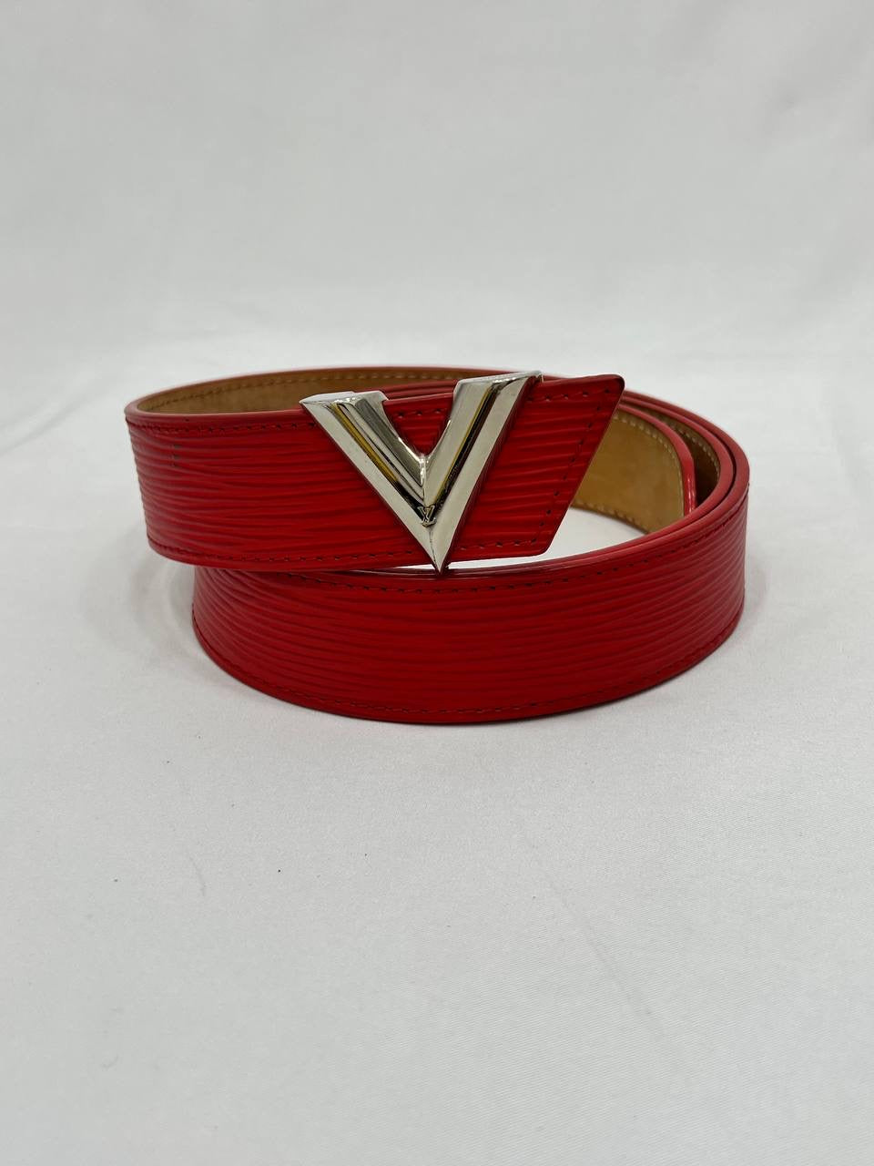 LOUIS VUITTON LV - Essential V Epi Leather Belt