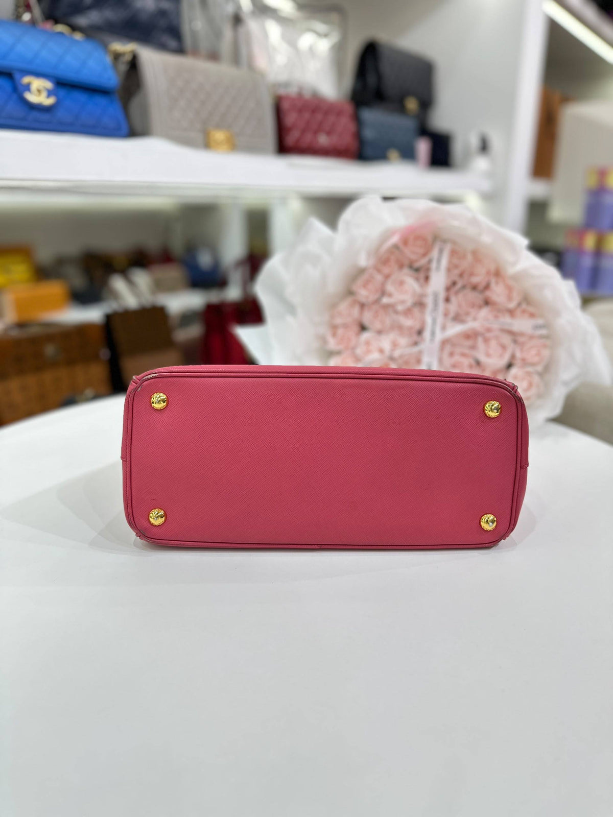 PRADA Saffiano Galleria Tote Bag