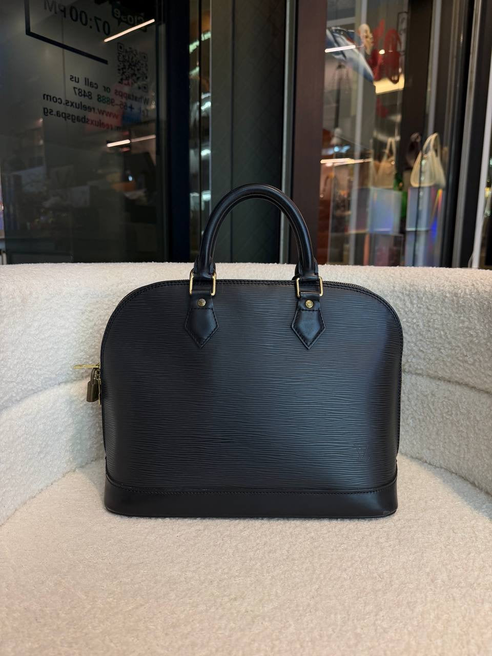 Louis Vuitton Alma PM Handbag Epi Leather Black