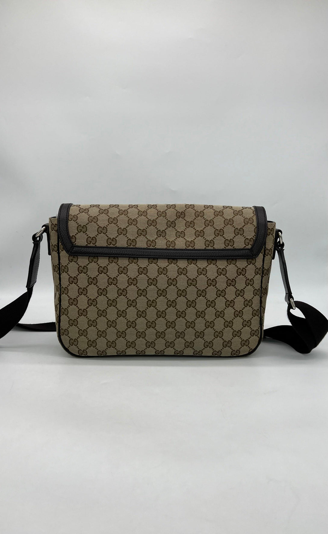 GUCCI Monogram Large Flap Messenger Bag - Reeluxs 