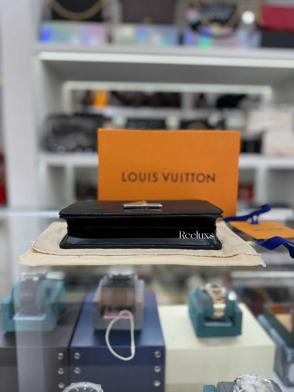 LOUIS  VUITTON Twist Belt Wallet On Chain Epi Leather