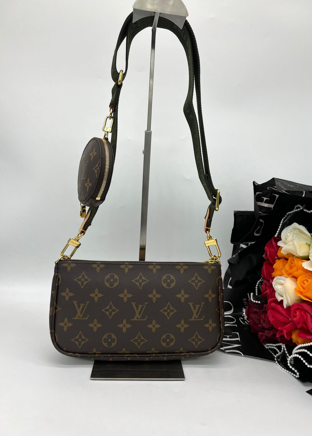 LOUIS VUITTON Multi Pochette Accessoires Shoulder Bag - Reeluxs 