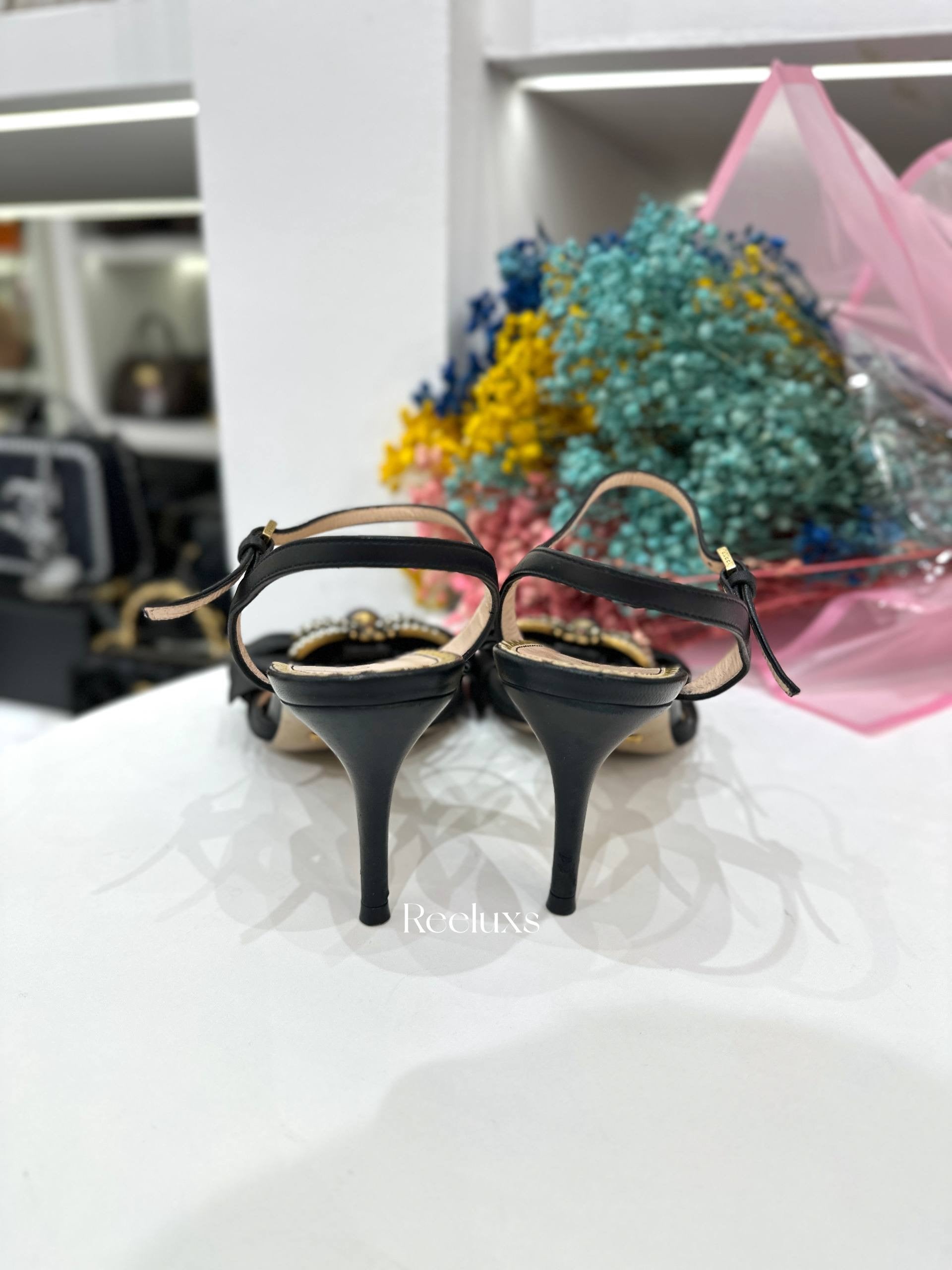 GUCCI Queen Margaret Bee Sandal In Black Leather