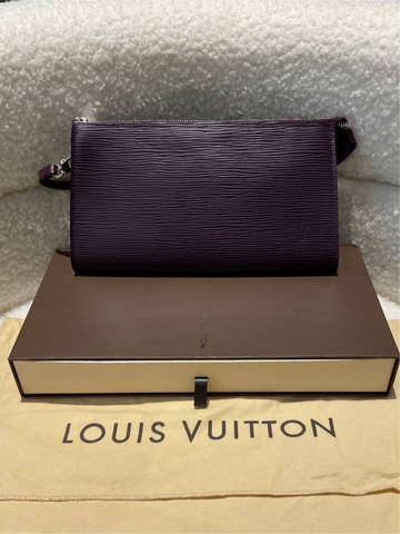 LOUIS VUITTON LV  Purple Epi Leather Accessories Pochetta