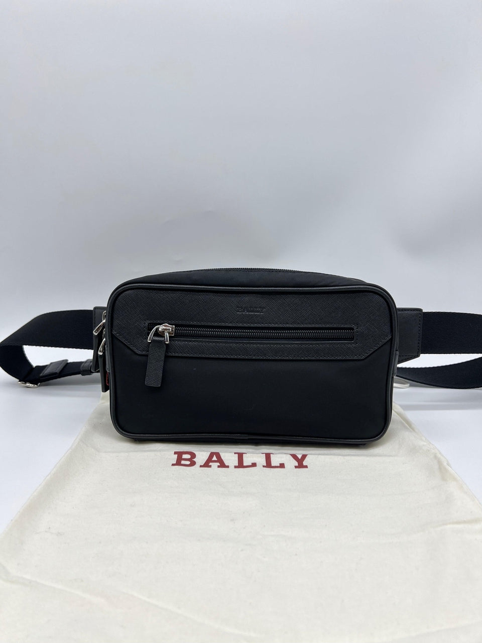 BALLY TWISTER SLINGBAG MEN NYLON BLACK - Reeluxs 