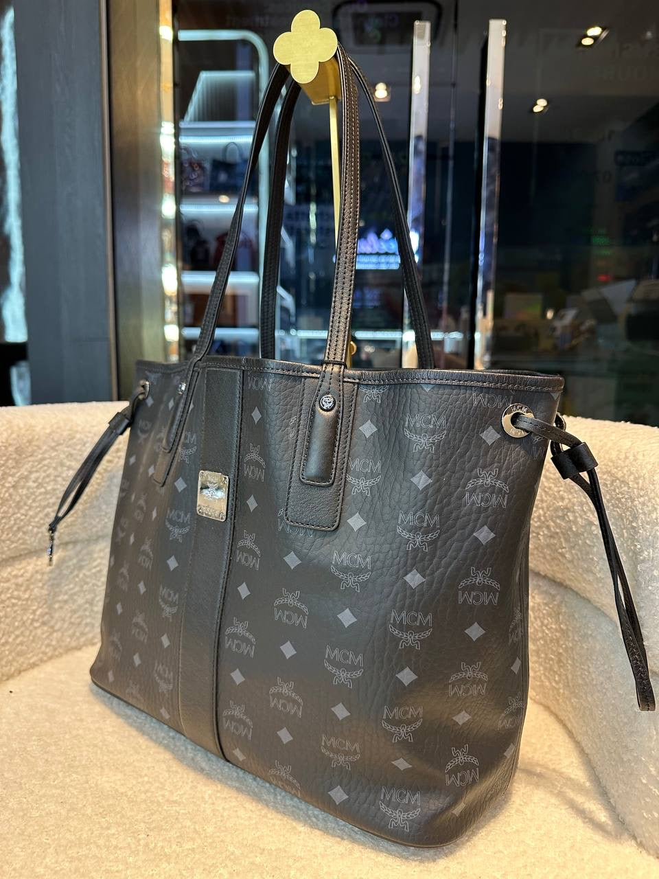MCM Reversible Liz Shopper in Visetos