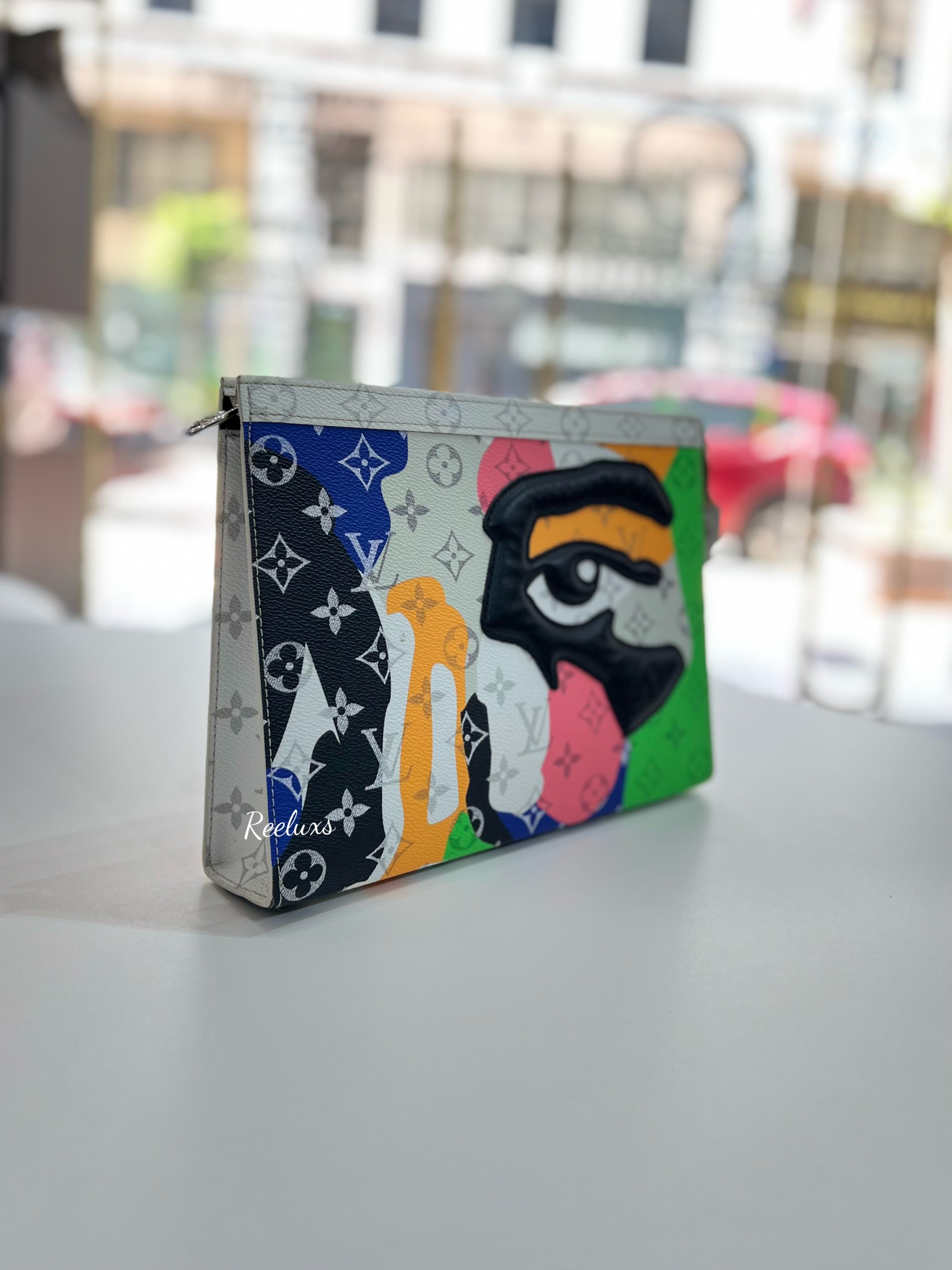 LOUIS VUITTON LV Pochette Voyage For Men