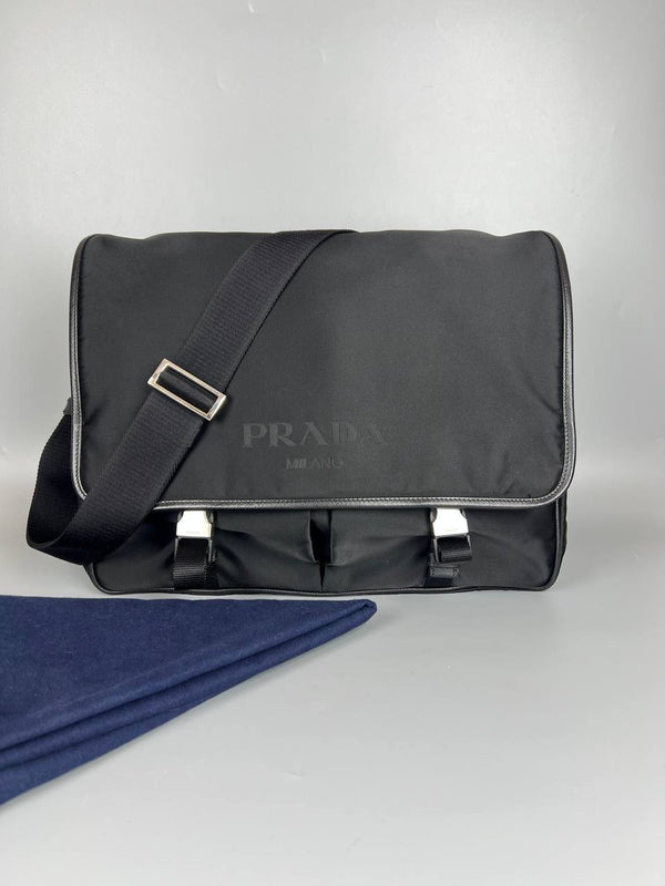 PRADA Tessuto Messenger Bag