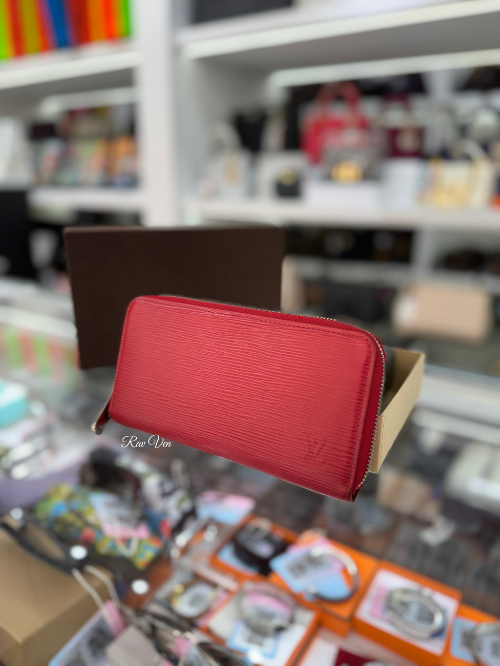 LOUIS VUITTON Epi Zippy Long Wallet