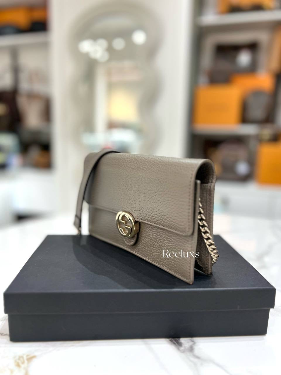 GUCCI Interlocking G Wallet On Chain ( WOC )