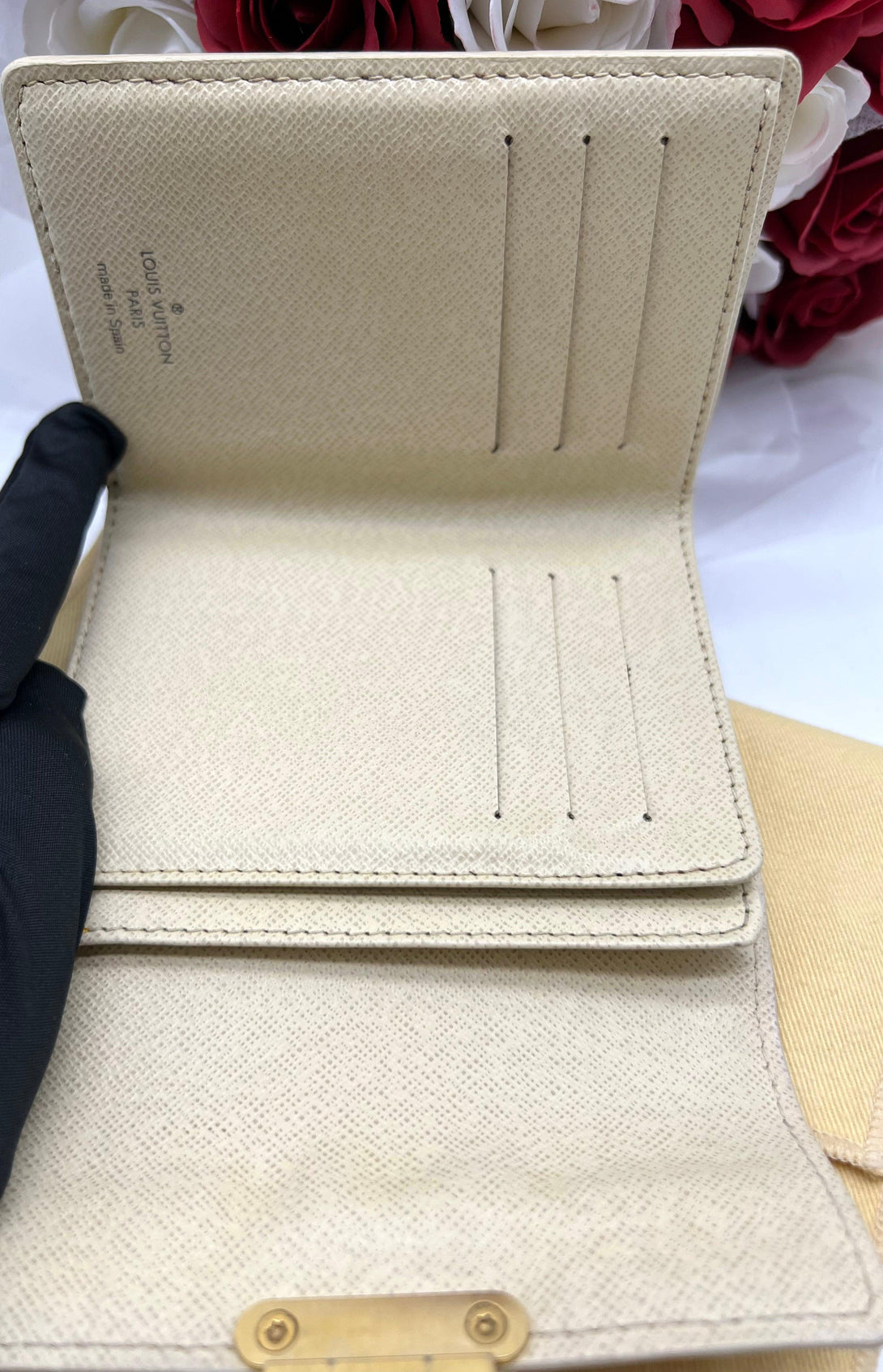 LOUIS VUITTON Portefeuille Koala Wallet - Reeluxs 