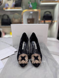 MANOLO BLAHNIK Hangisi Lace Pumps