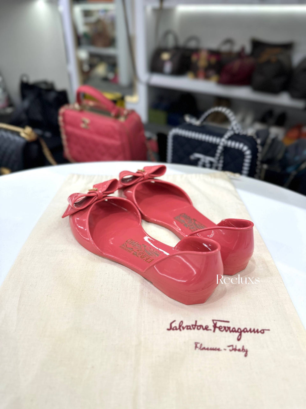 Ferragamo Barbados jelly flats